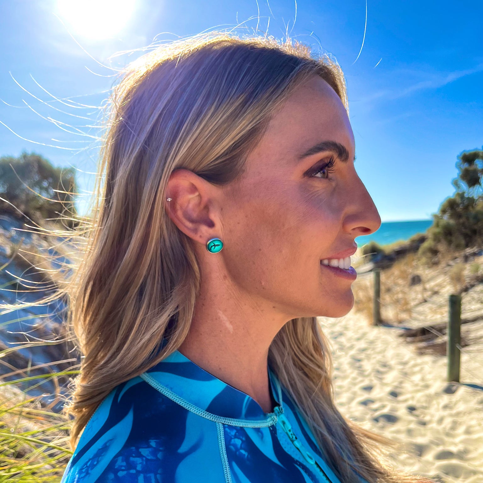glass marine earrings shark turtle BOLDE